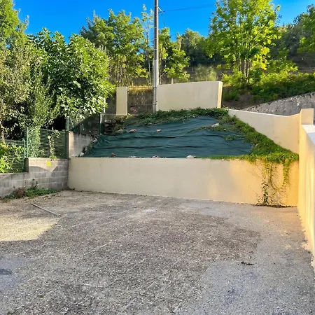 A Savignac-les-ormeaux, 56 M², Balcon Savignac-les-Ormeaux