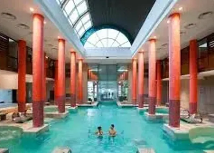 A Savignac-les-ormeaux, 56 M², Balcon